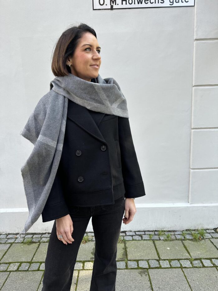 Triangle Scarf